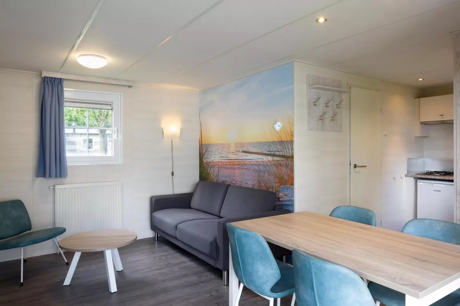 Vakantiepark Beach Resort 2-Eetkamer