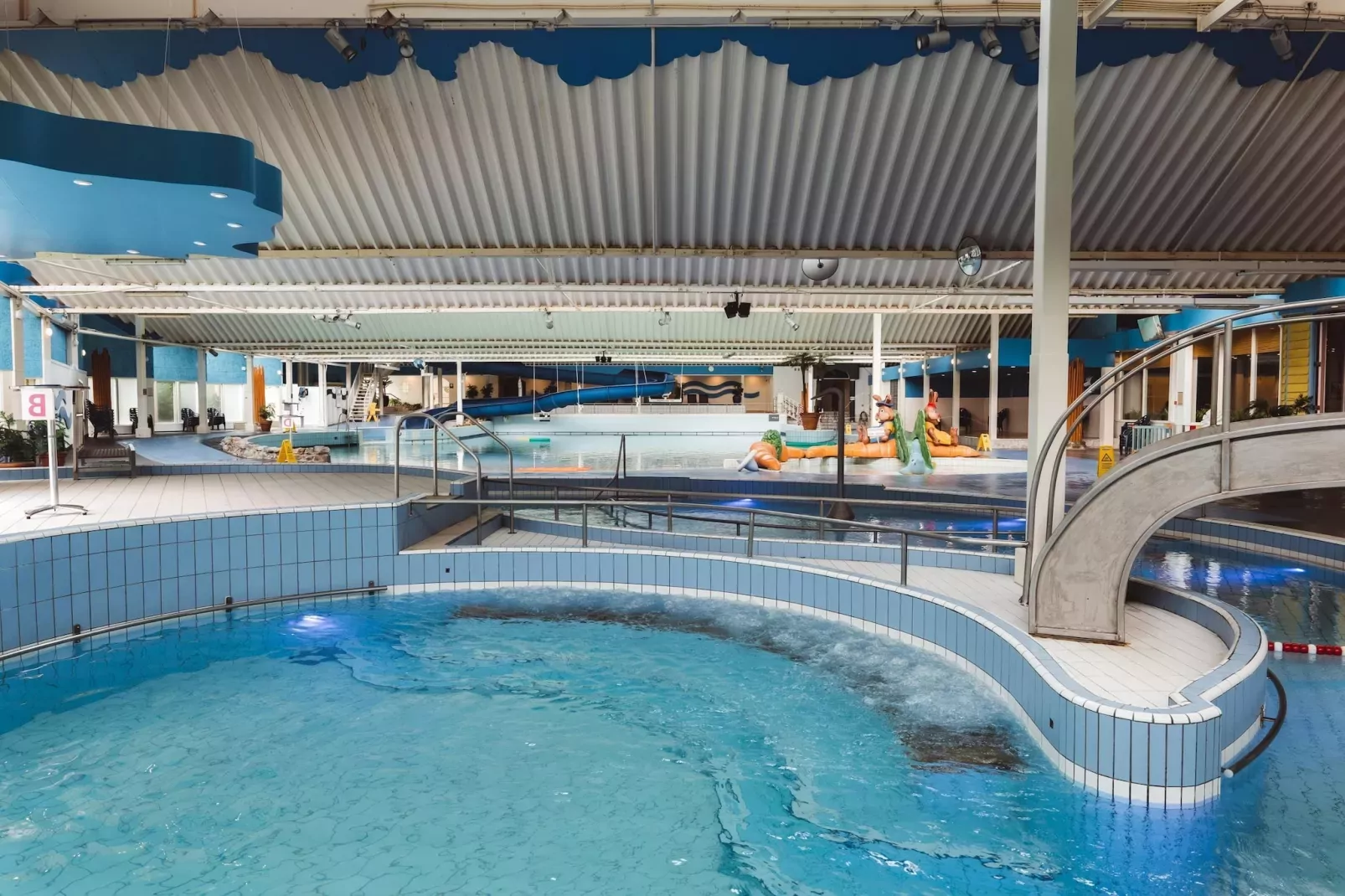 Vakantiepark Beach Resort 2-Zwembad