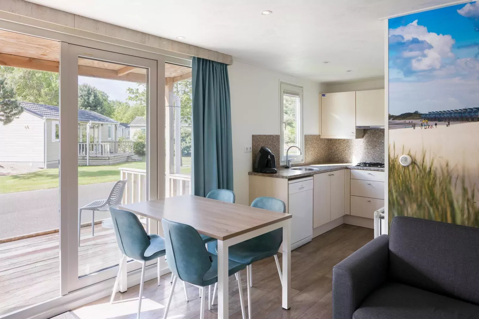 Vakantiepark Beach Resort 2-Eetkamer