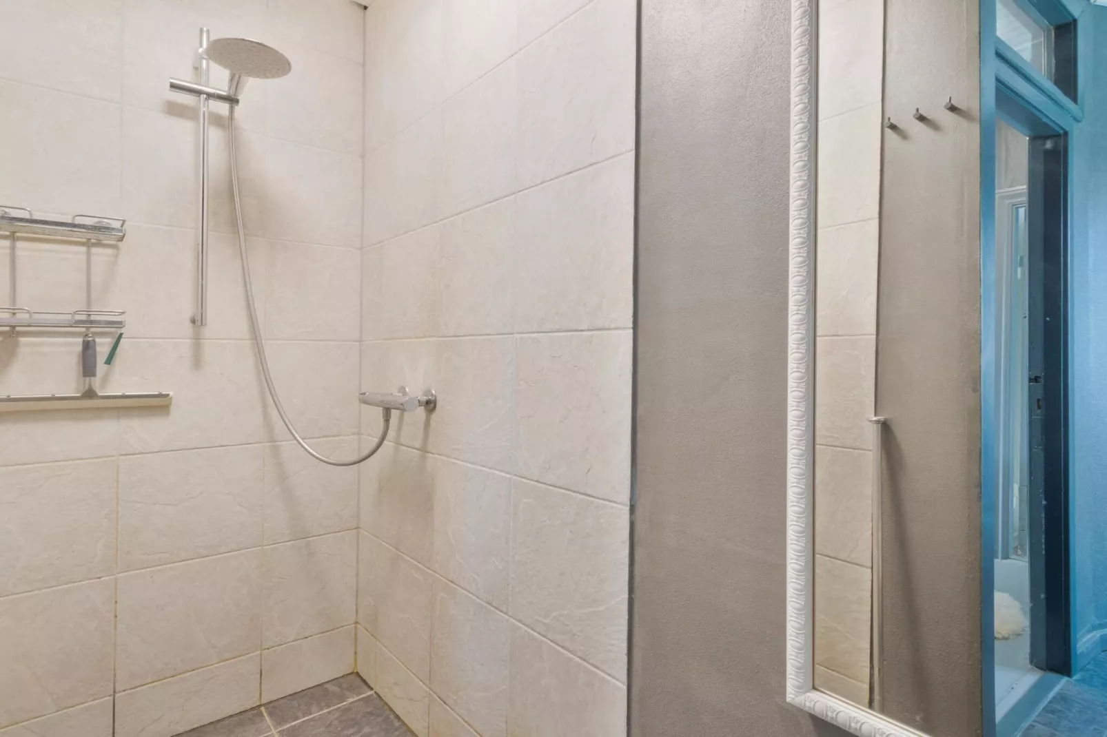 Vakantiehuis in Lokken vlakbij zee-Binnen