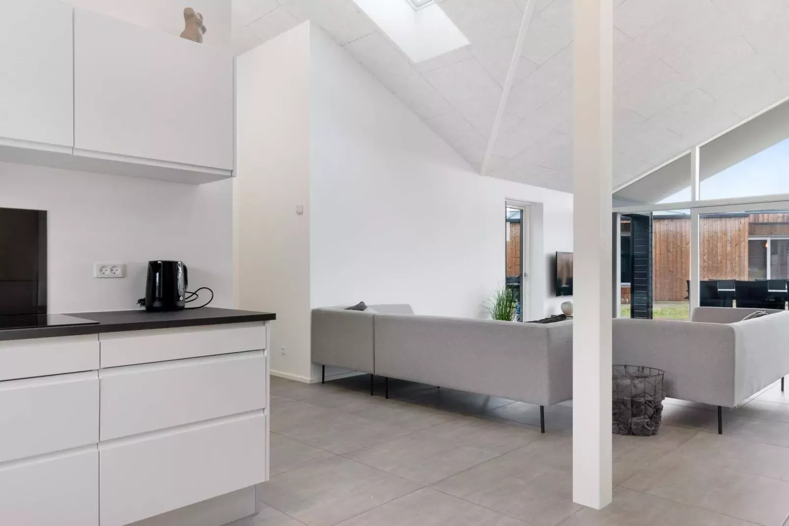 Vakantiehuis, 950m van zee-Binnen