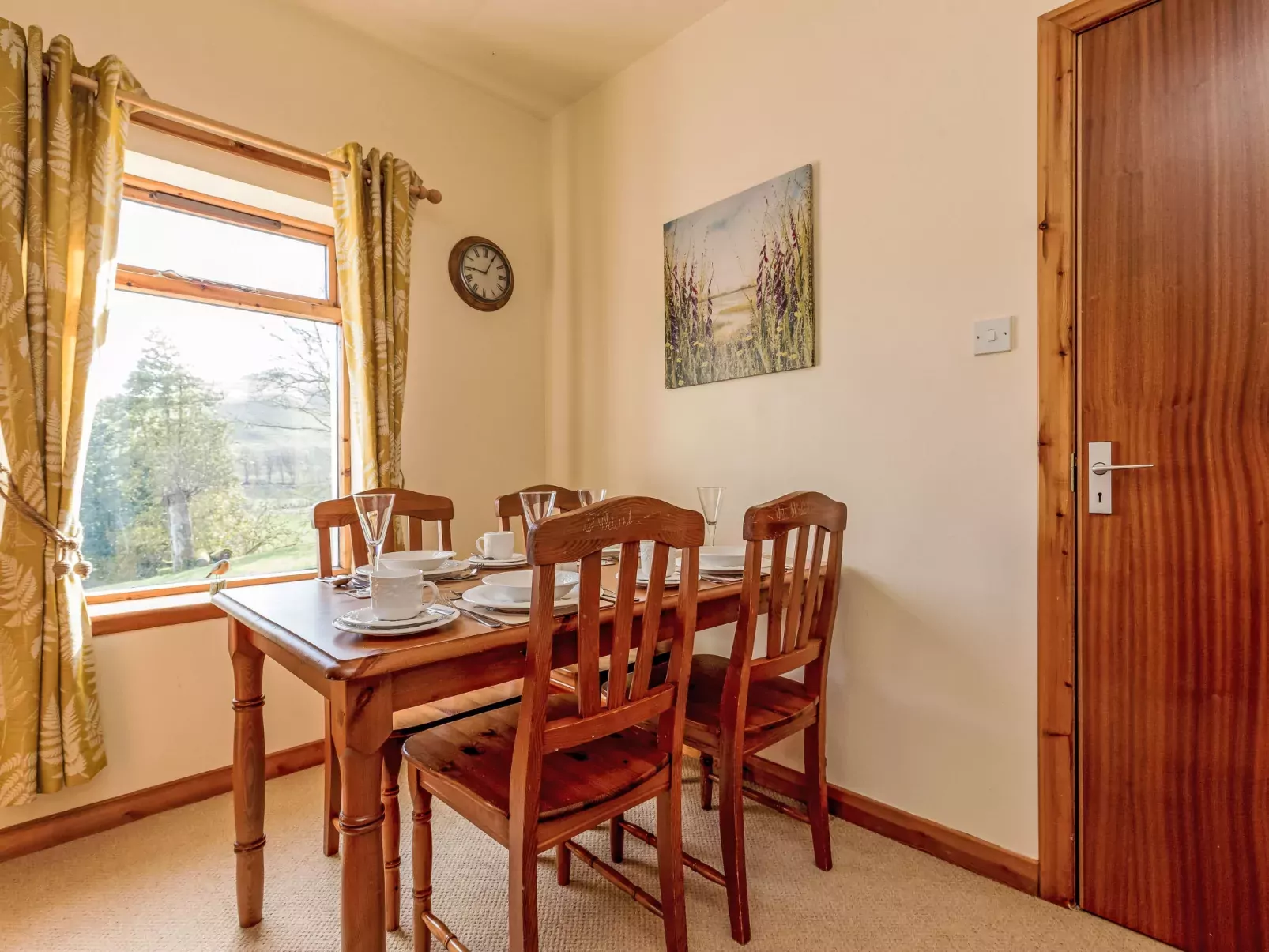 Foxglove cottage-Binnen