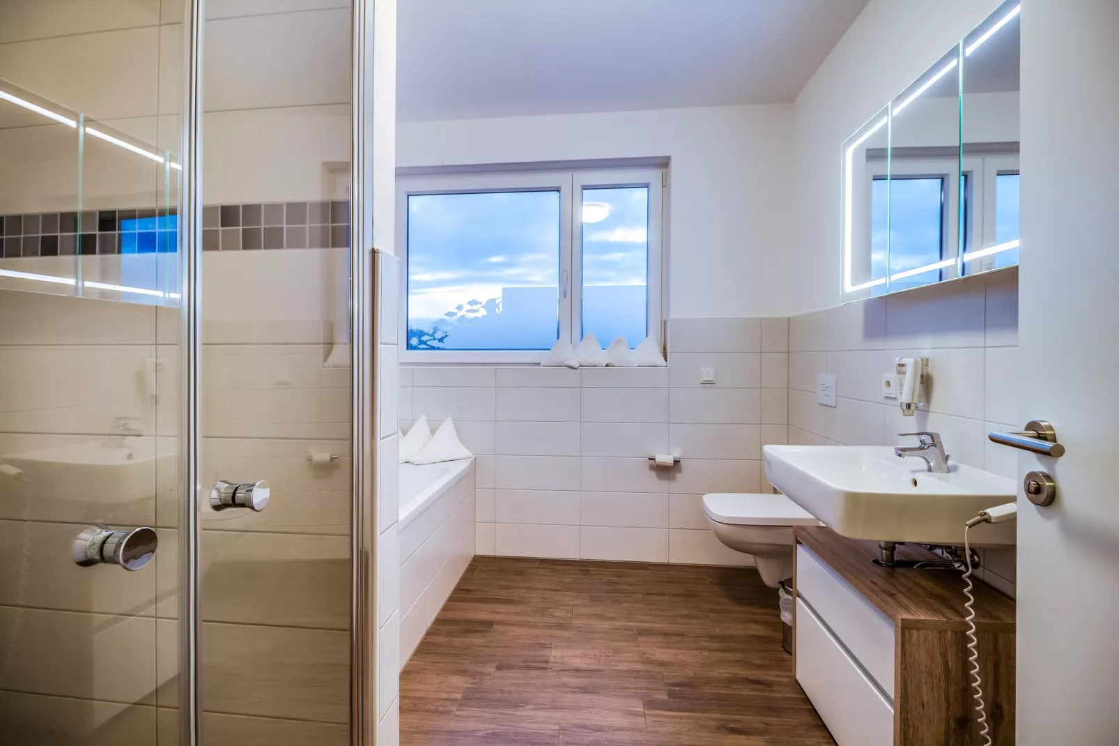 LAGOVIDA - FWP Ankerplatz 4 Personen-Badkamer