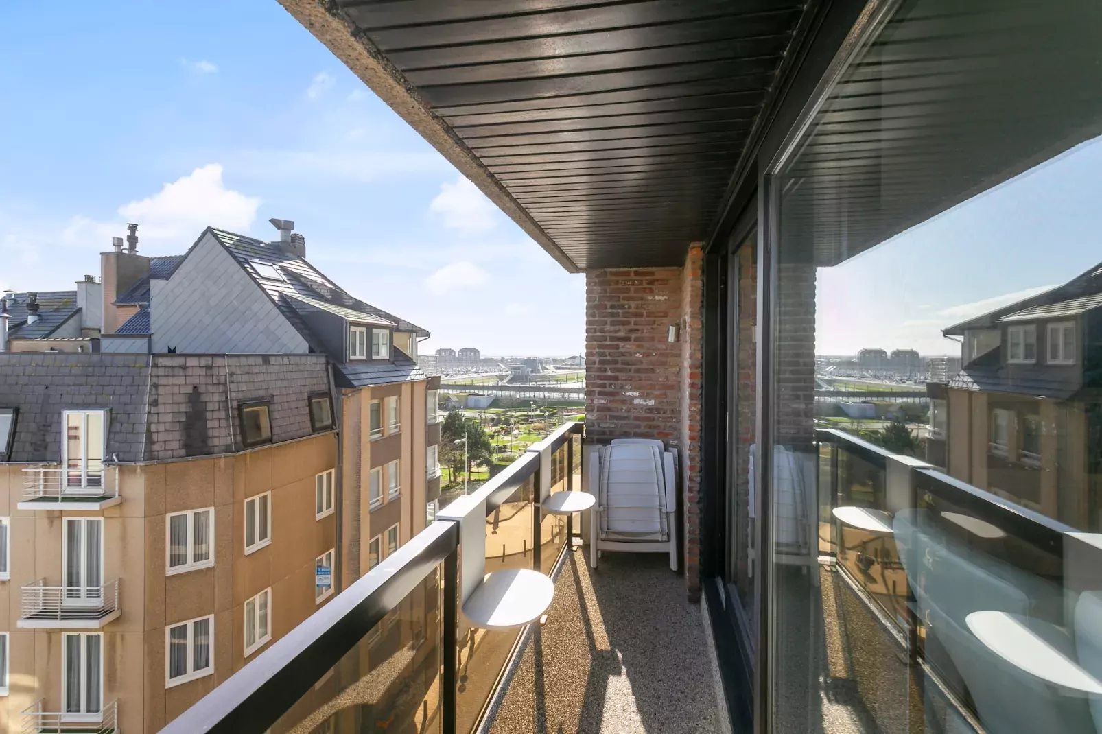 Appartement met 4 kamers en terras