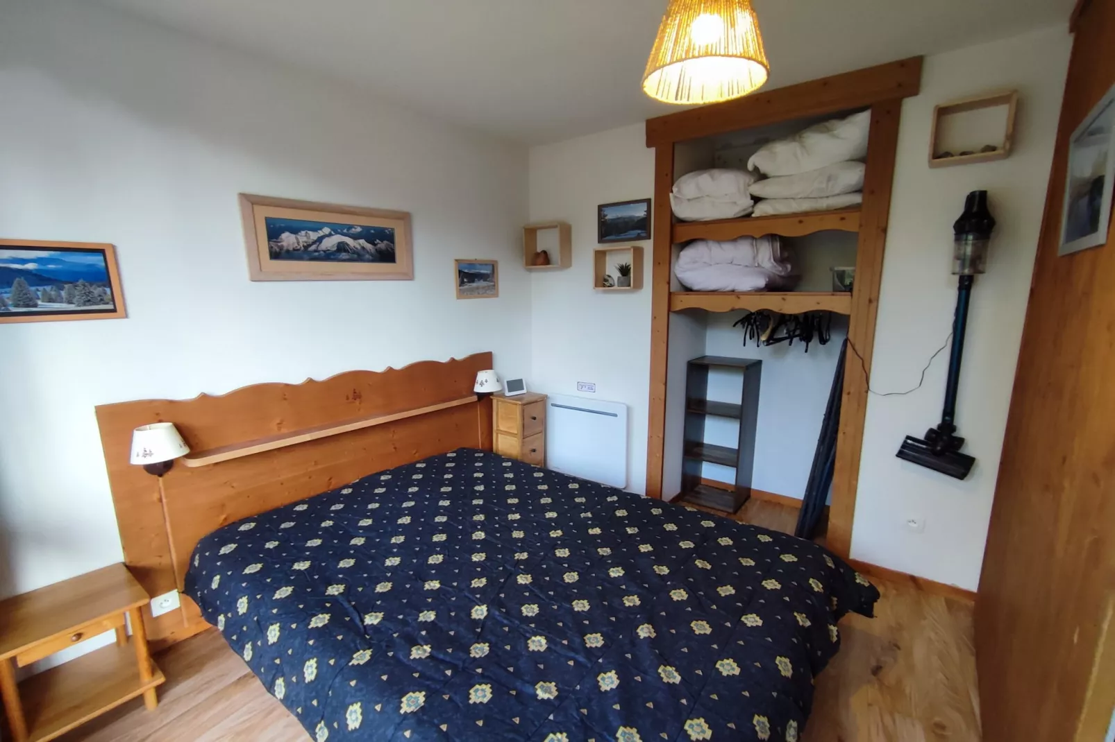 V du Bachat JOUBARBES C N°01 - 3P4-Slaapkamer