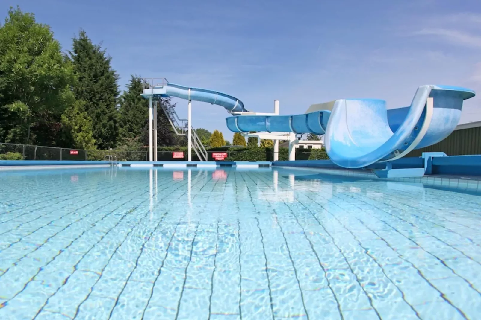 Vakantiecentrum 't Schuttenbelt 1-Zwembad