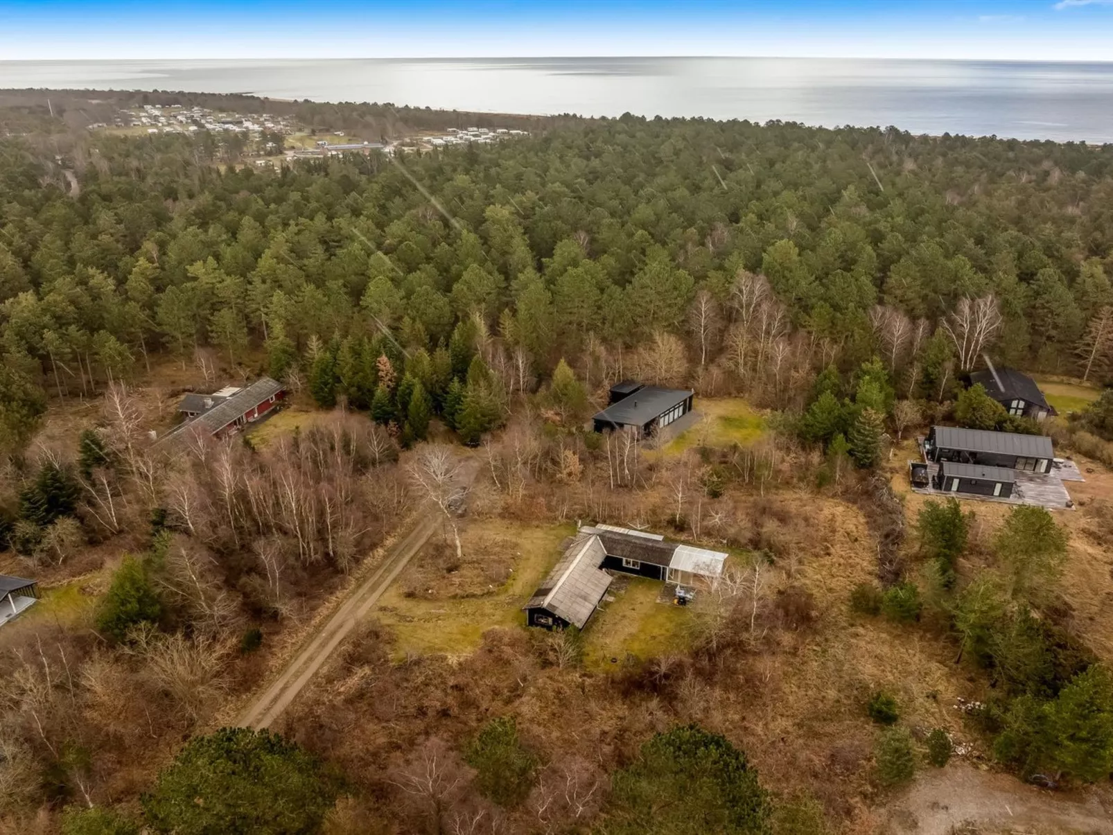 "Hælf" - 600m from the sea-Buiten