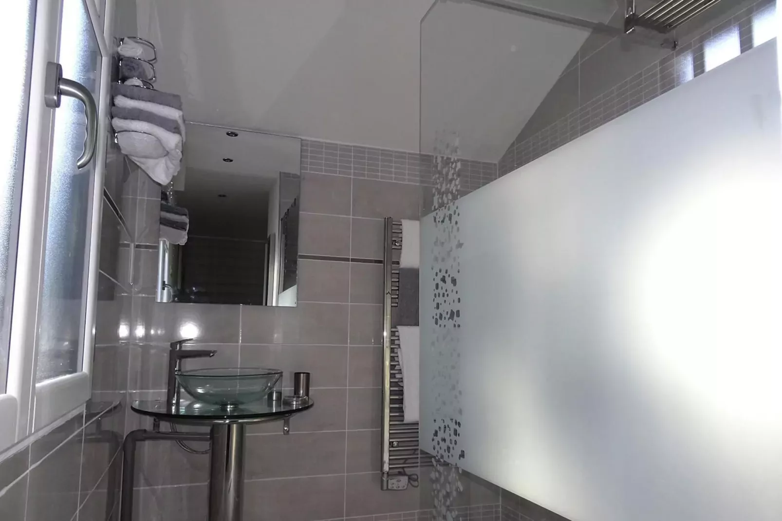Holiday home Vinnemerville-Badkamer