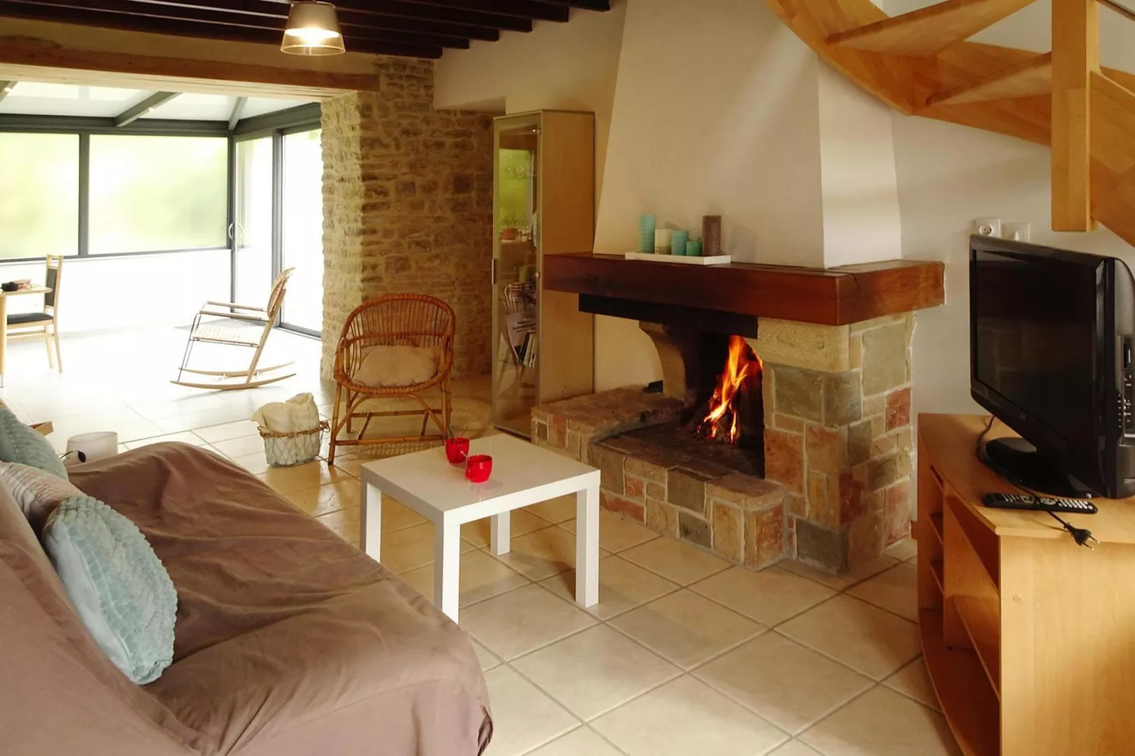Semi-detached house Brucheville-Woonkamer