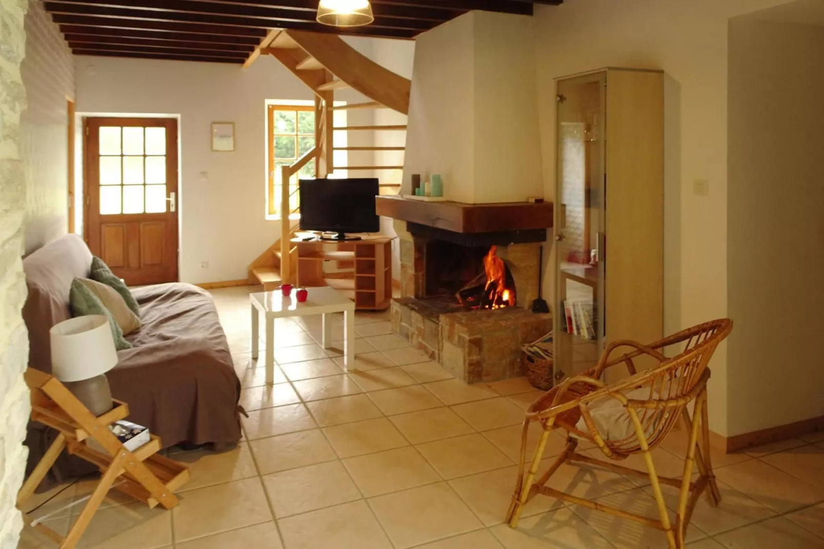 Semi-detached house Brucheville-Woonkamer