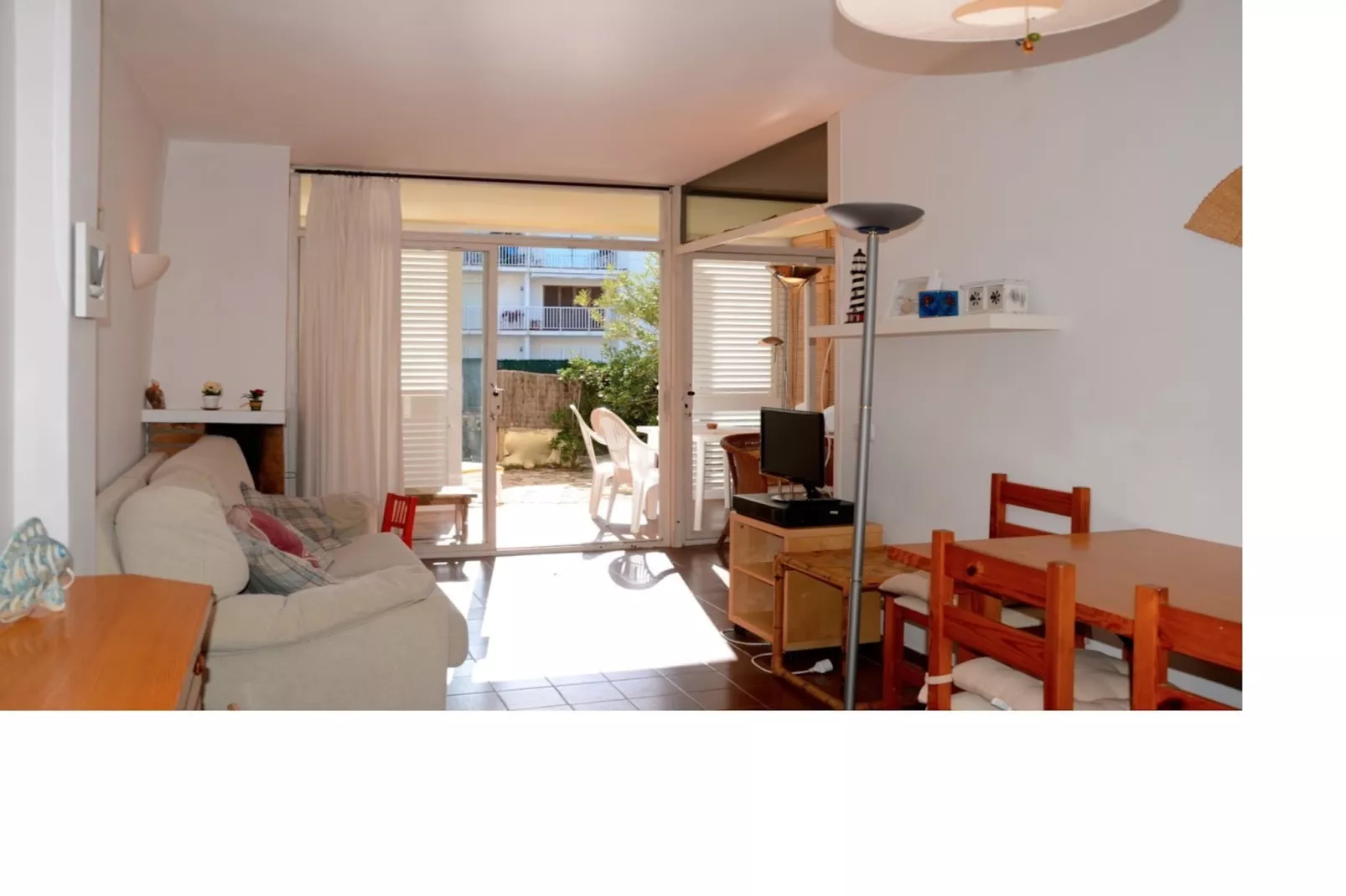 PARADIS 31-Woonkamer