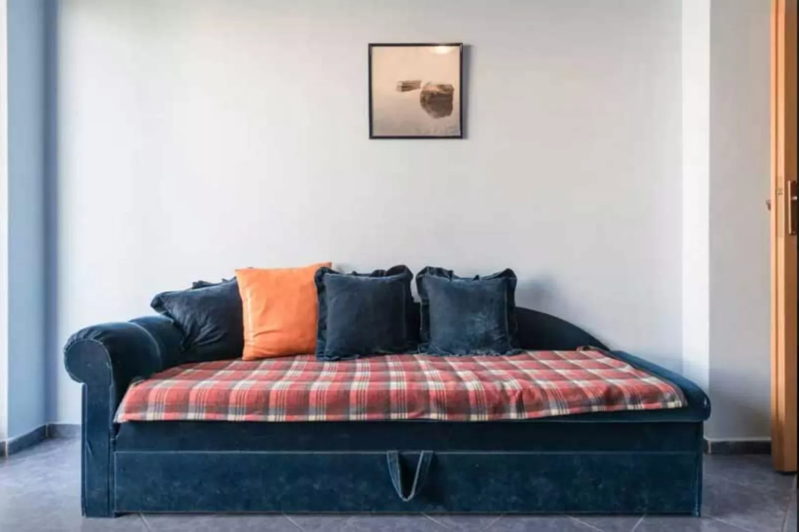 Villa Supetar Garden - Two Bedroom Apartment with Balcony