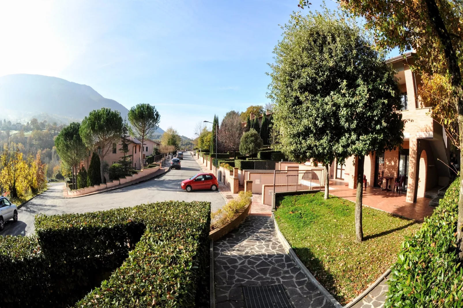 Assisi 3 pax-Tuinen zomer
