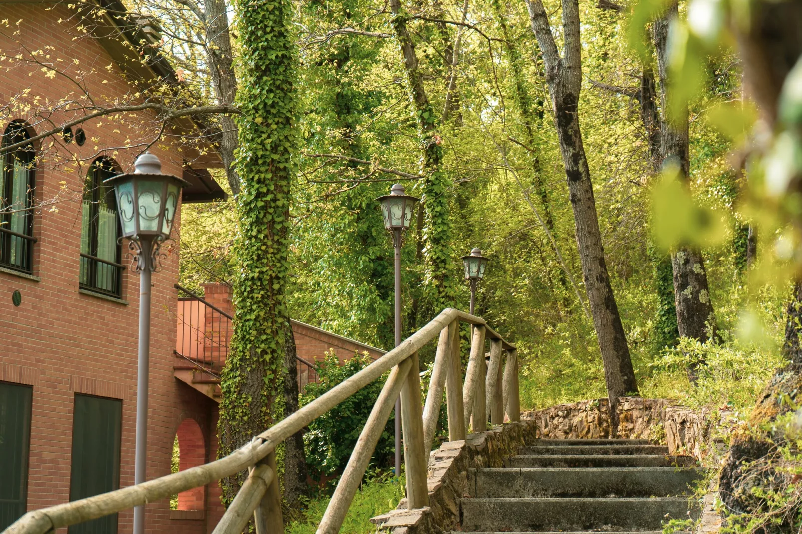 Assisi 4 pax-Buitenkant zomer