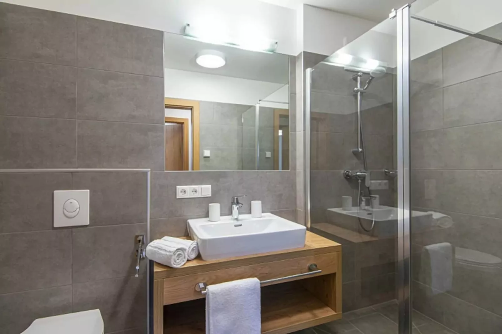 GA3C Alpenleben Apartments-Badkamer