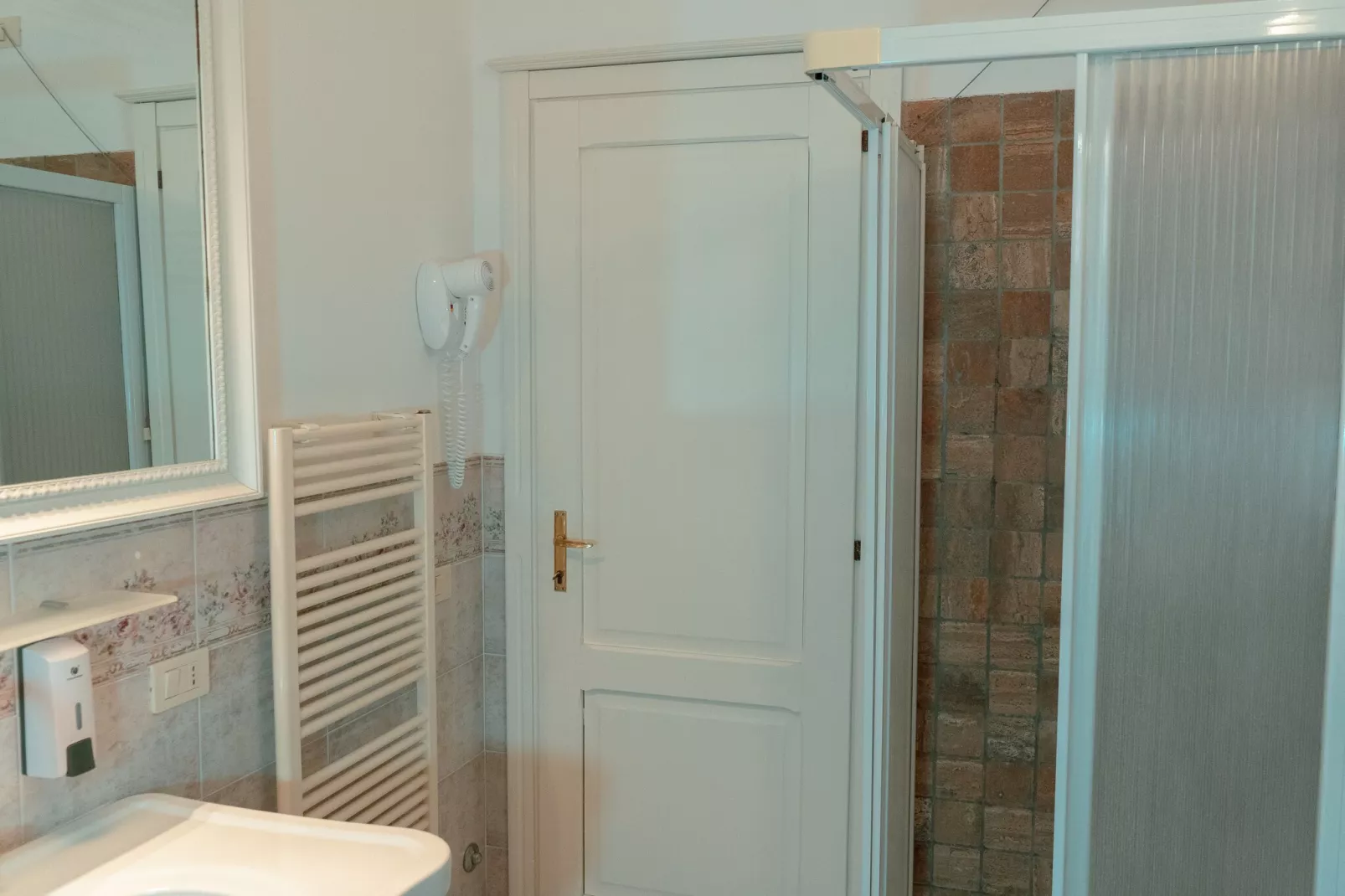 Assisi 4 pax-Badkamer