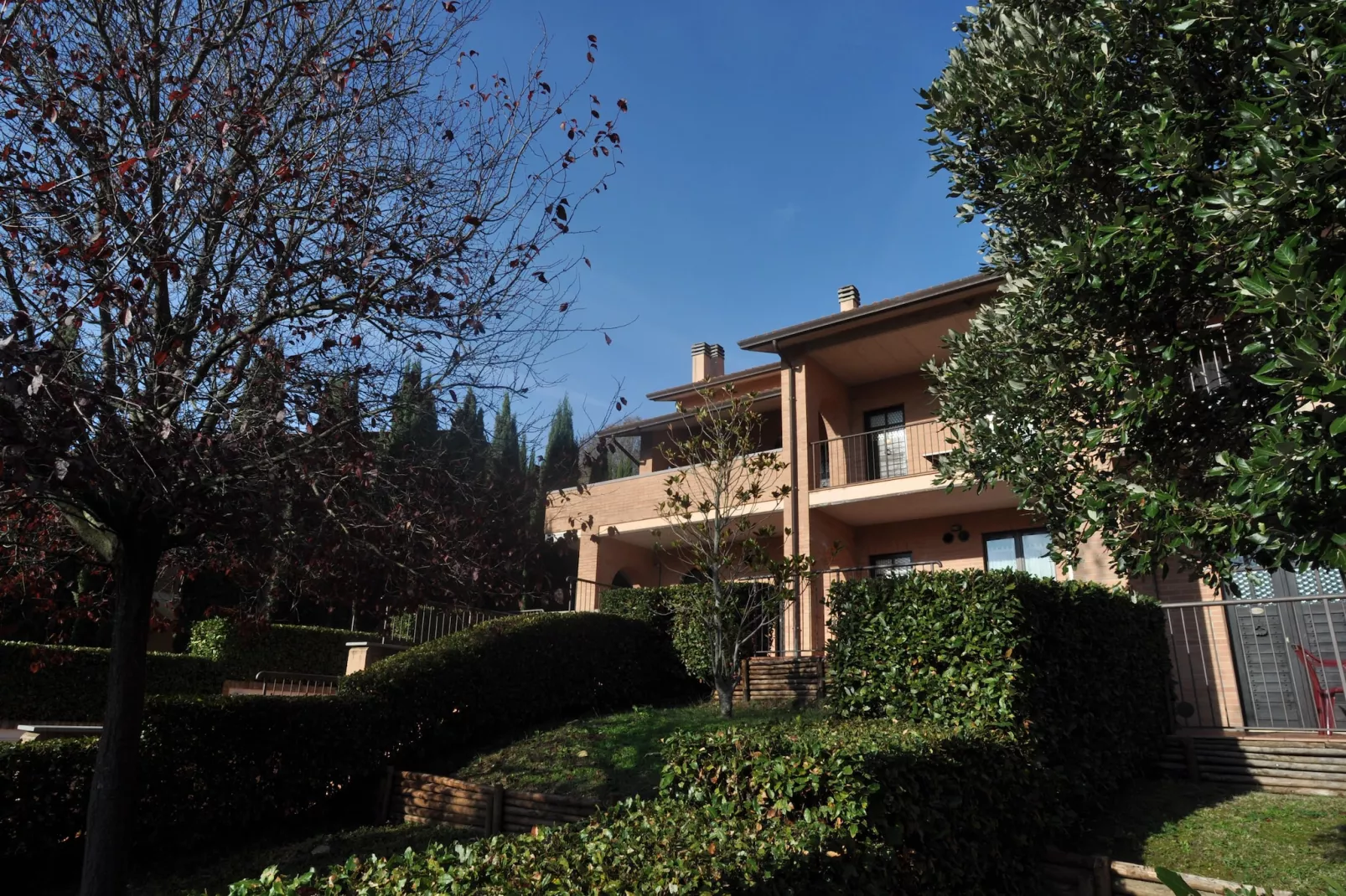 Assisi 4 pax-Buitenkant zomer