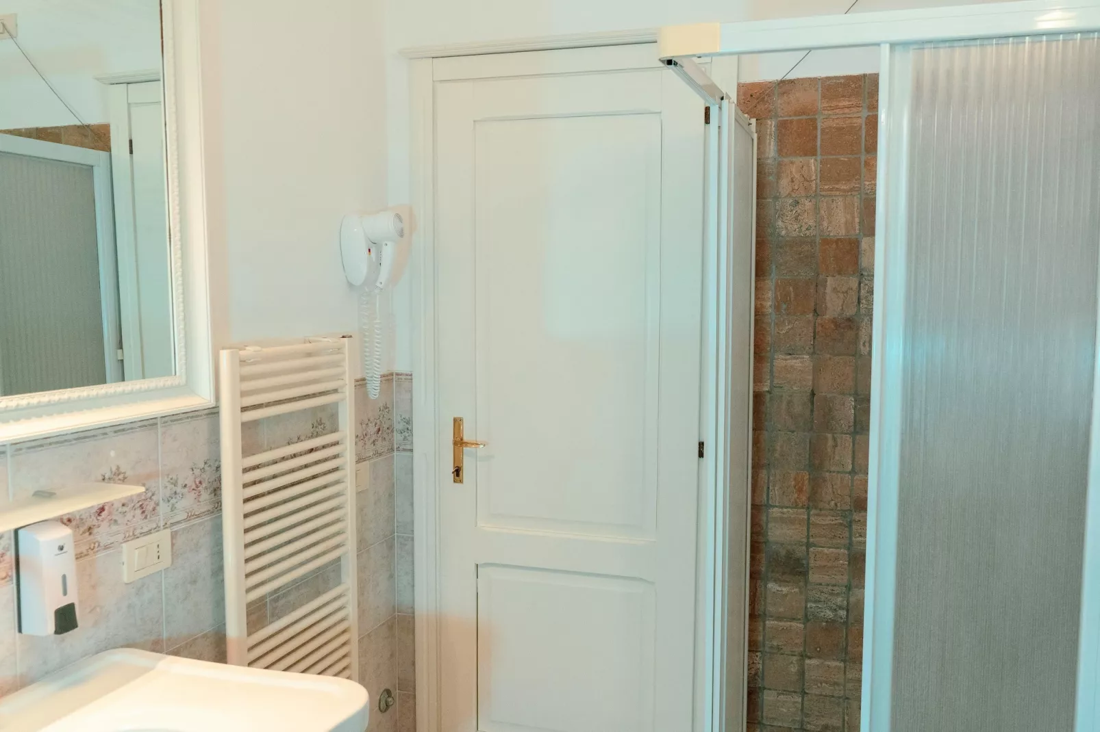 Assisi 4 pax-Badkamer