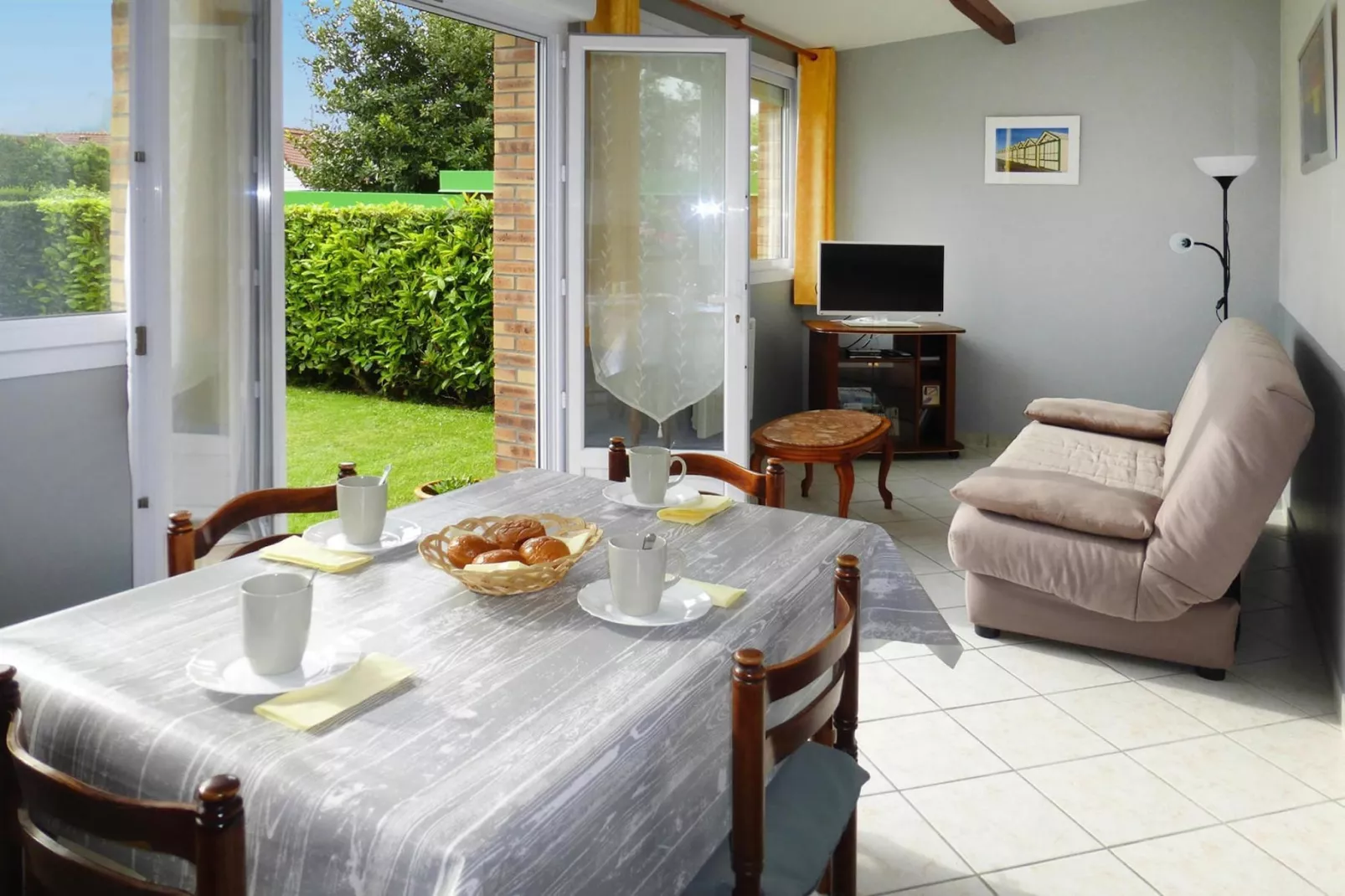Holiday home Cayeux-sur-Mer-Eetkamer