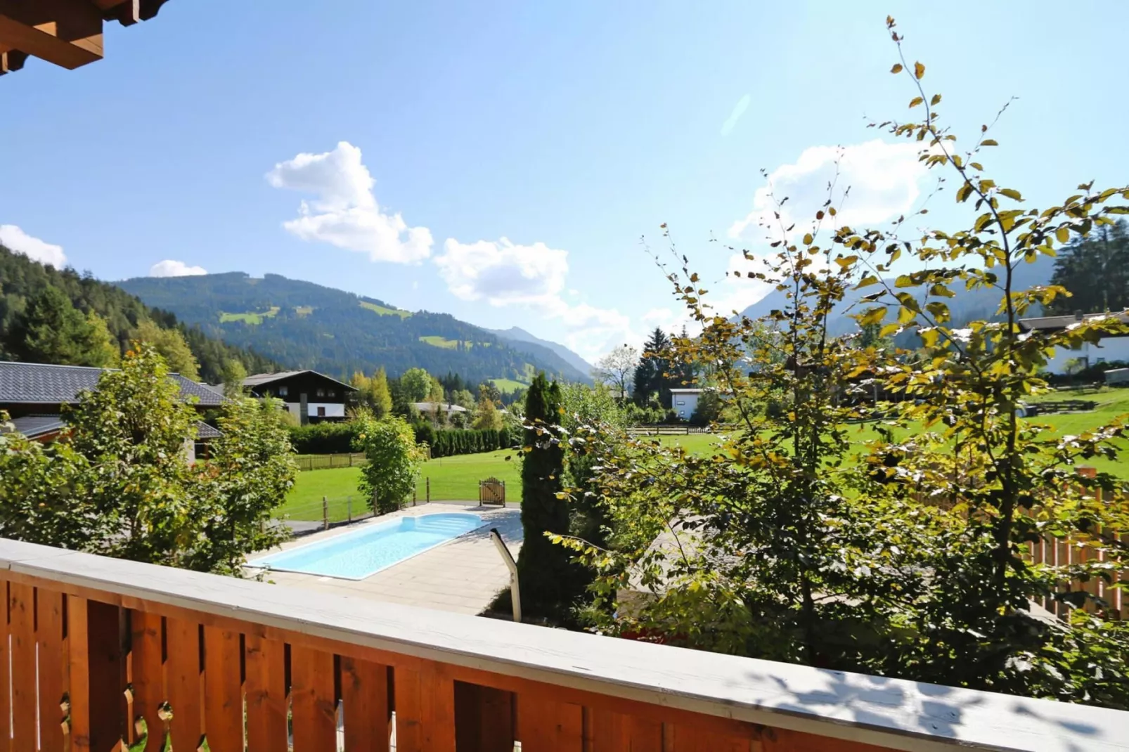 Appartements Isegrim-Uitzicht zomer