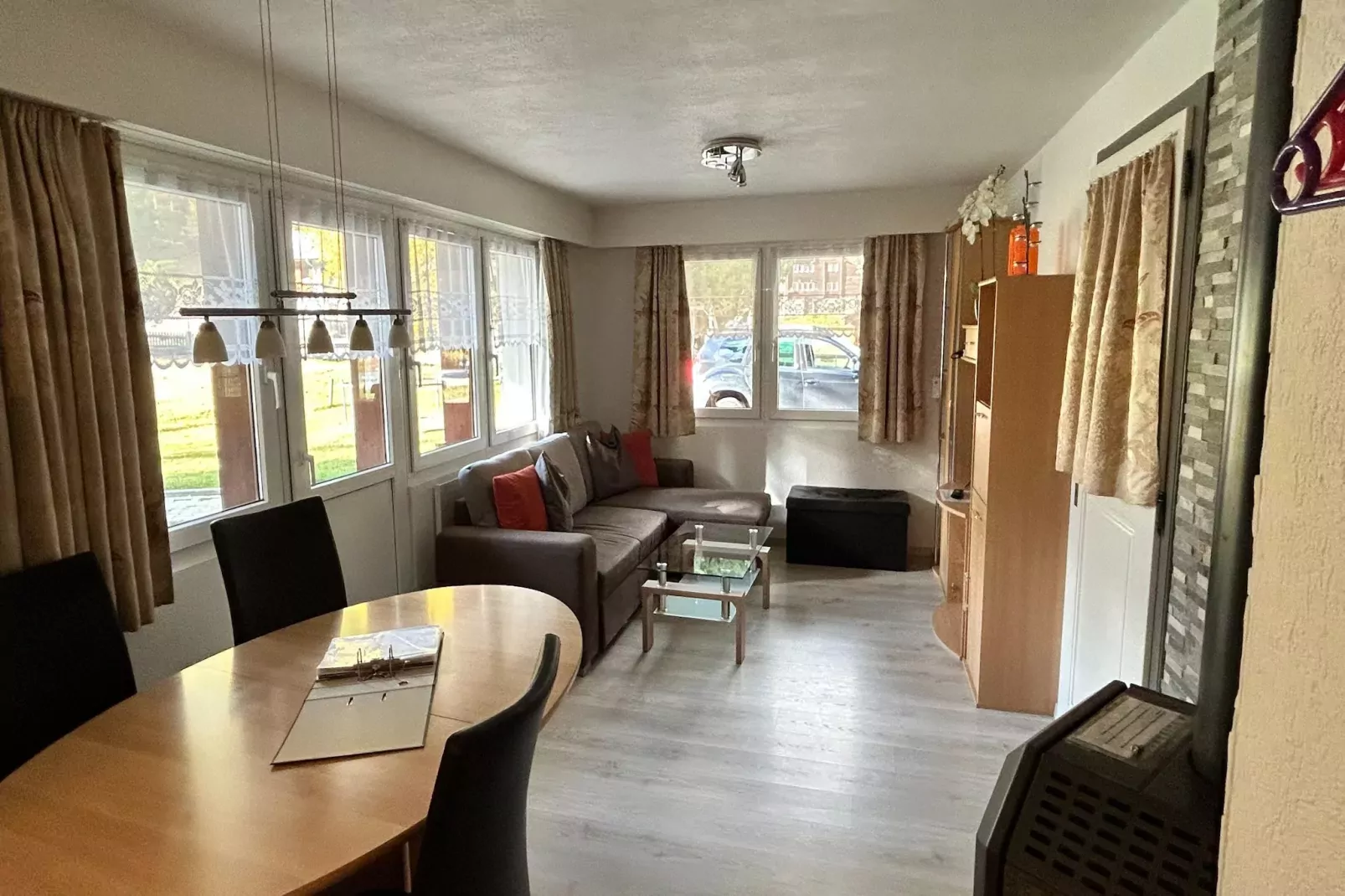 Chalet Sunstar kleine Wohnung-Woonkamer