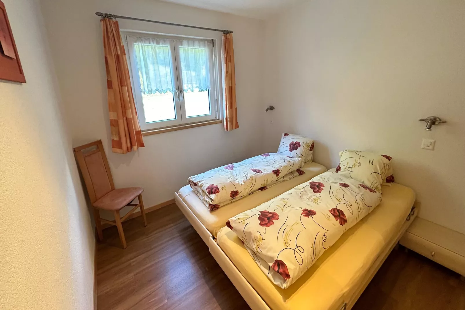Haus Alpenstern Wohnung Distel-Slaapkamer