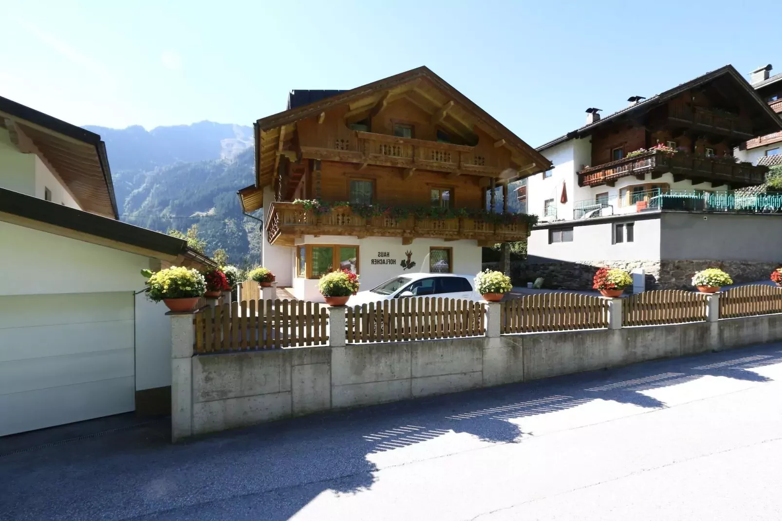 Haus Hoflacher-Buitenkant zomer