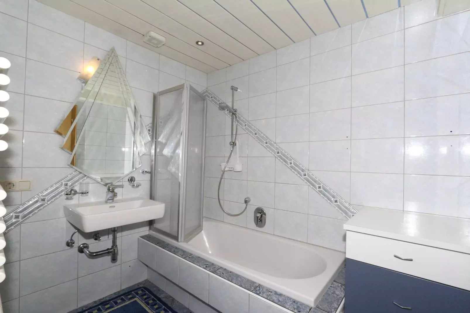 Haus Hoflacher-Badkamer