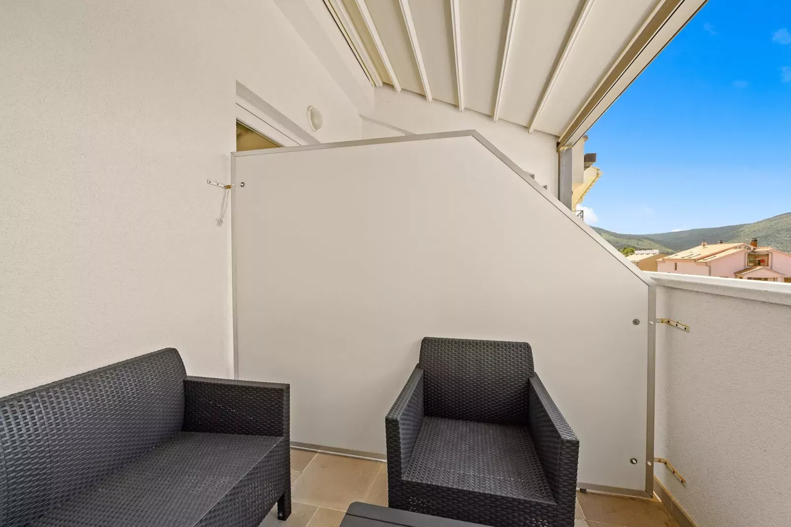 Apartment Paula with Sea View