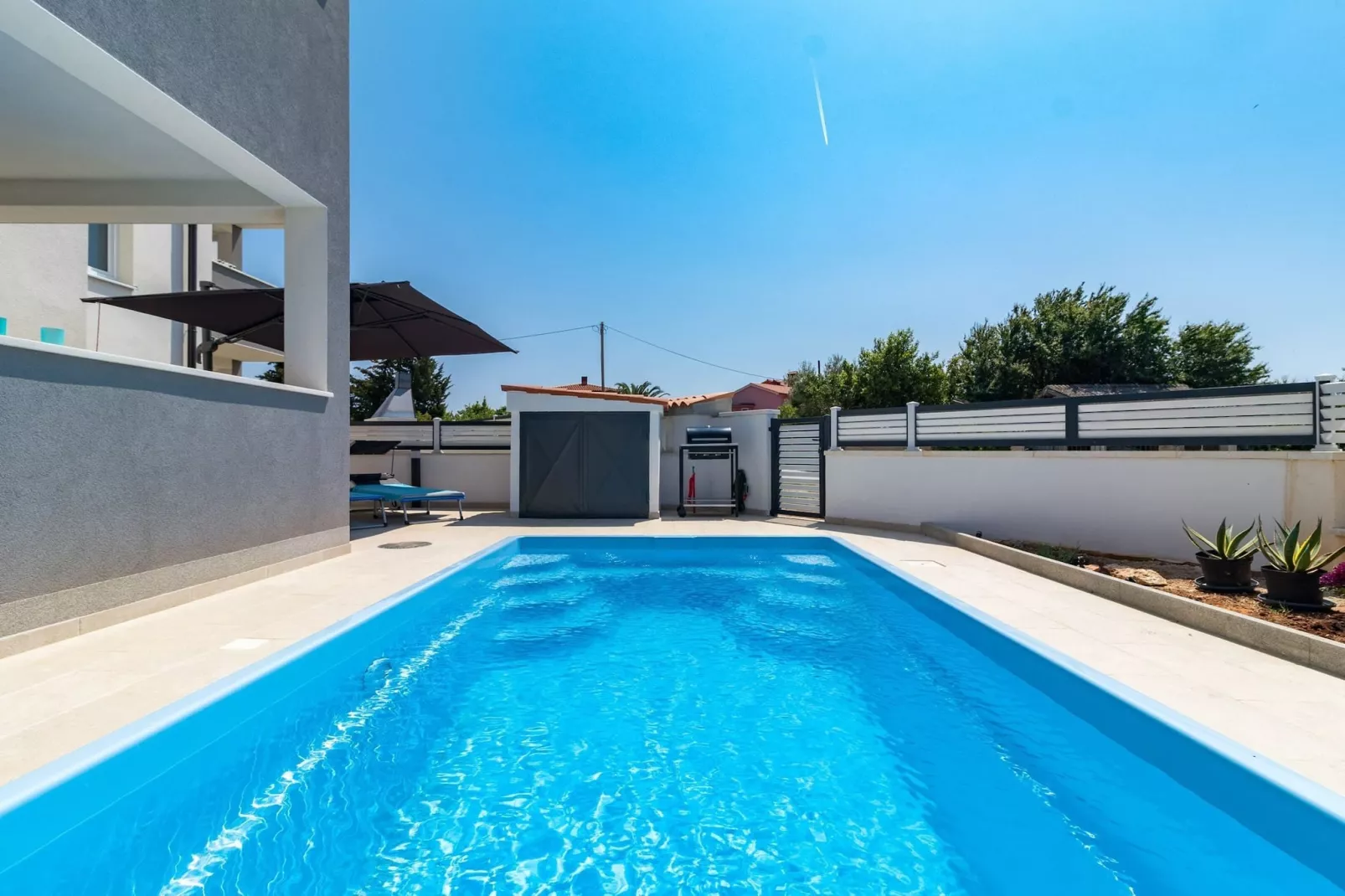Pool Apartment Sax with Sea View (Private Pool)-Zwembad
