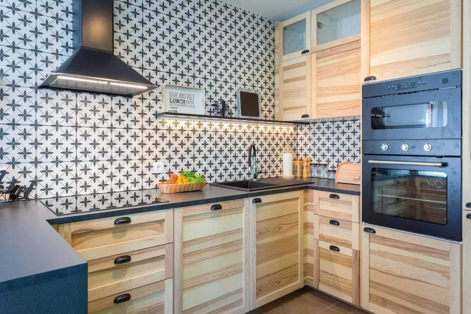 Cesare 3 - Modern Apartment with Shared Pool-Keuken