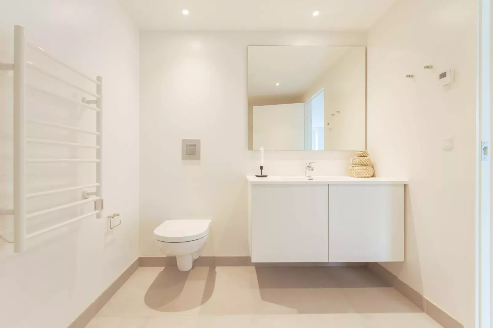 Mooi appartement met uitzicht op zee-Binnen