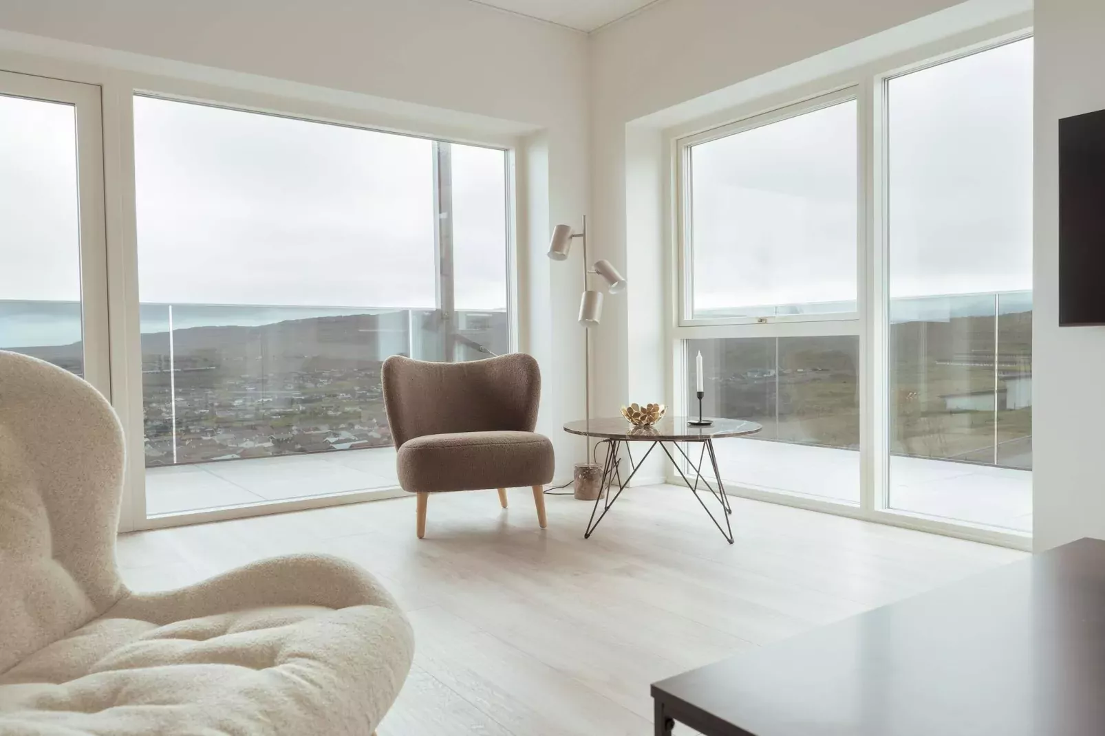 Mooi appartement met uitzicht op zee-Binnen
