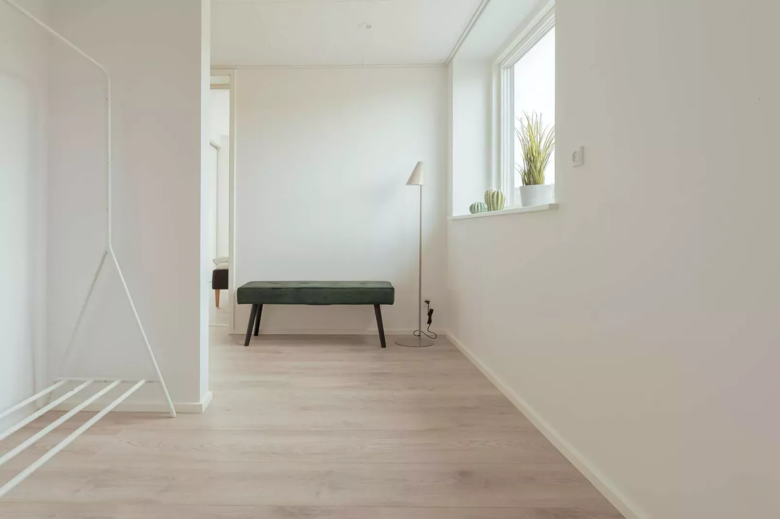 Appartement met uitzicht op de stad en de zee-Binnen