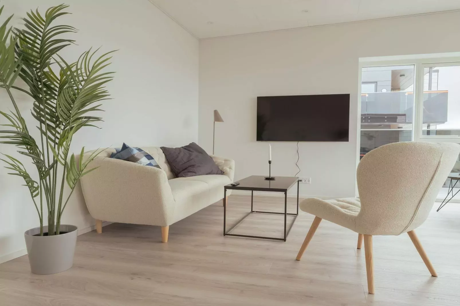Appartement met uitzicht op de stad en de zee-Binnen
