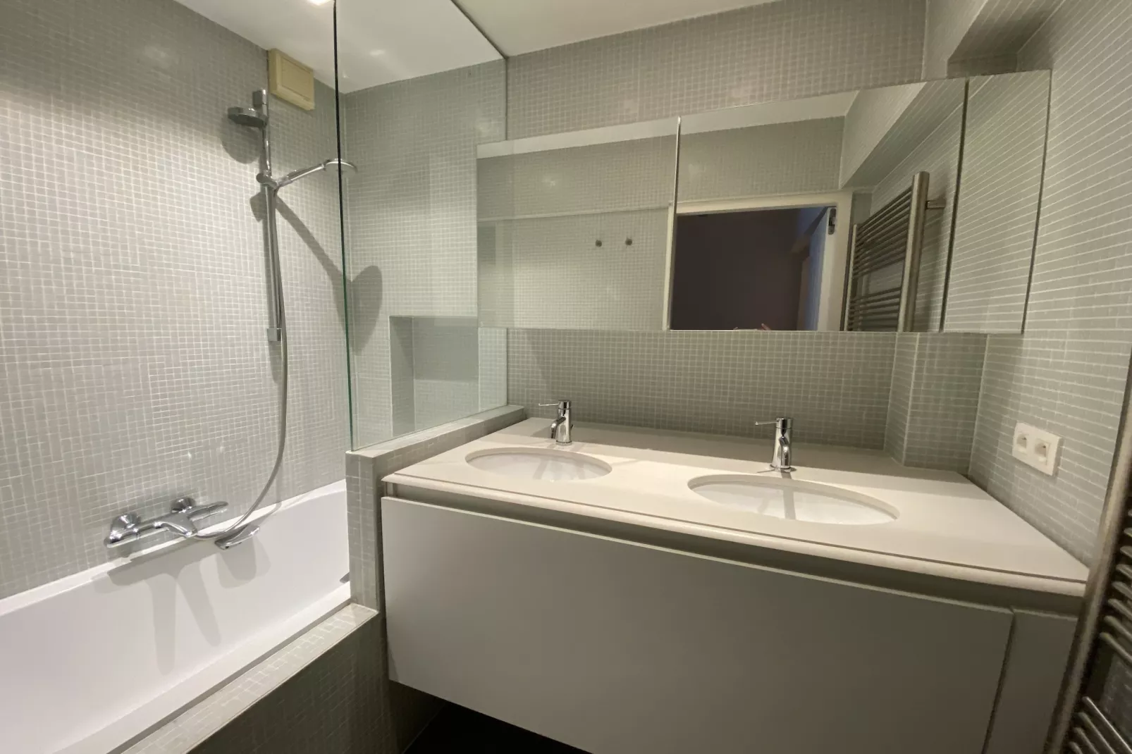 SUN BEACH I-Badkamer