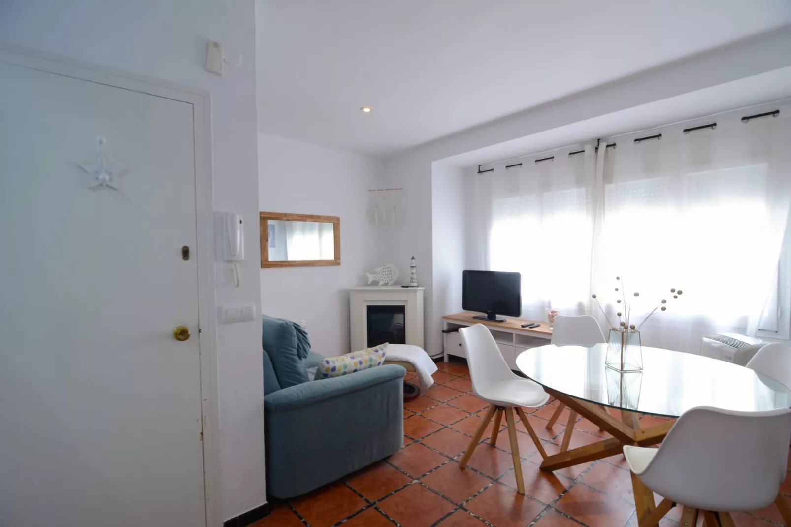 PUIG SUREDA 36 1-1-Eetkamer
