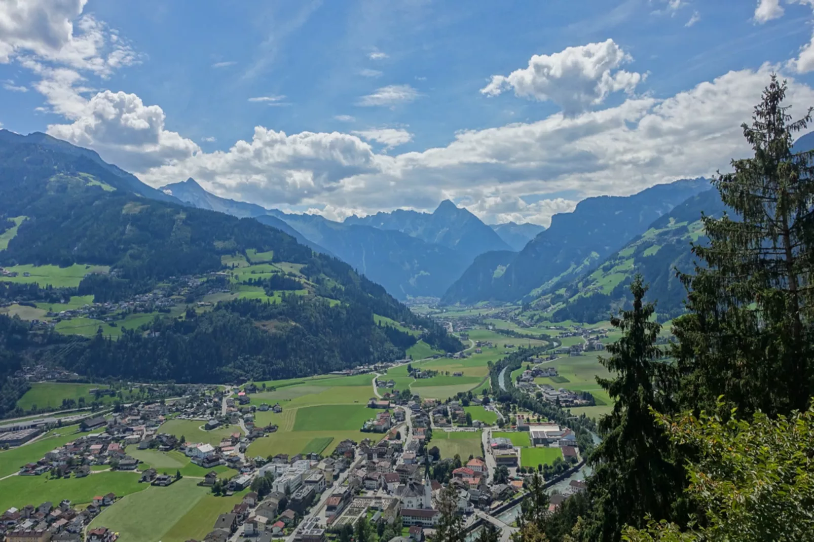 Gruppenhaus zur schönsten Aussicht-Gebieden zomer 1km