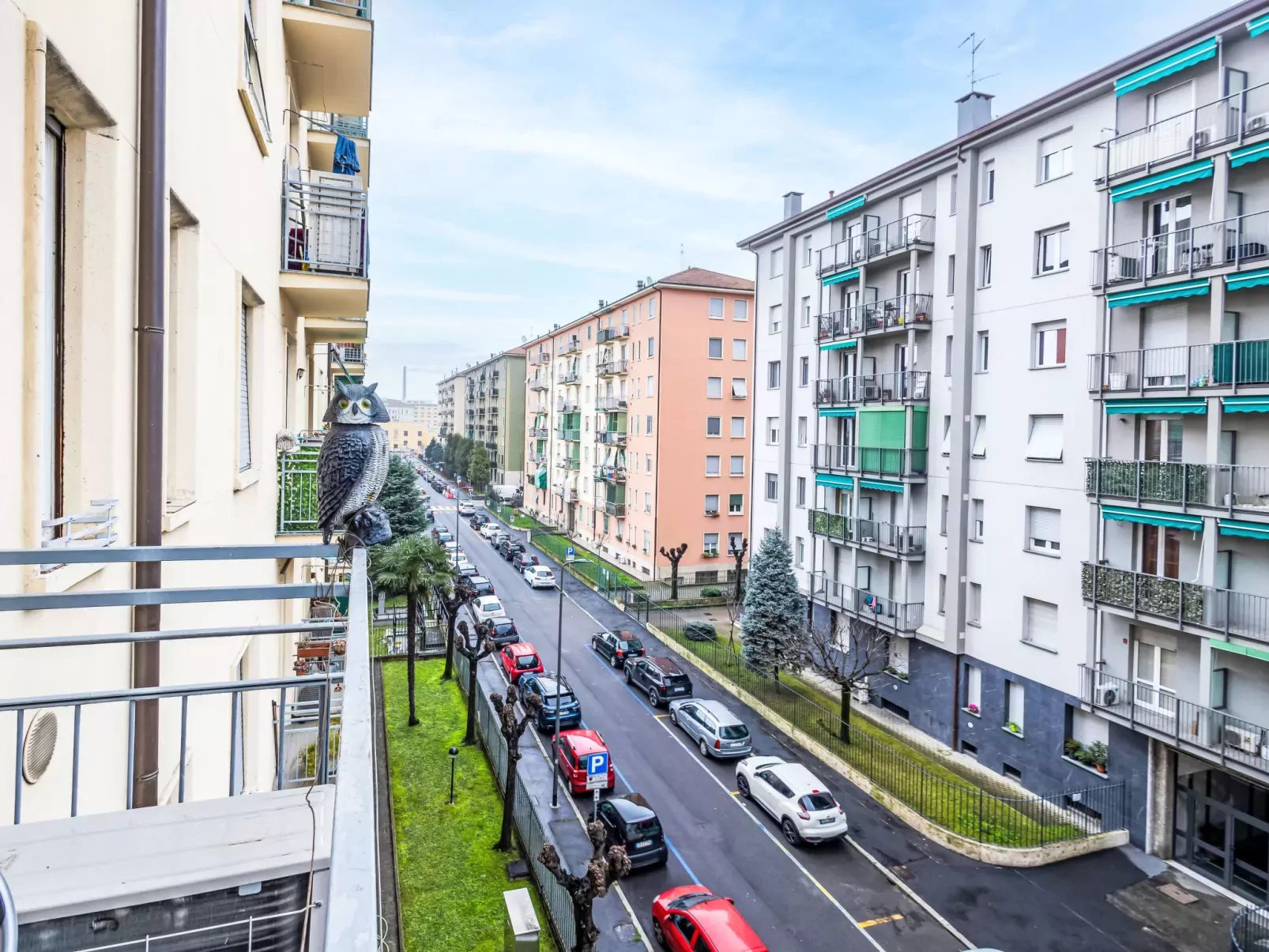 Suzzani Flat-Buiten