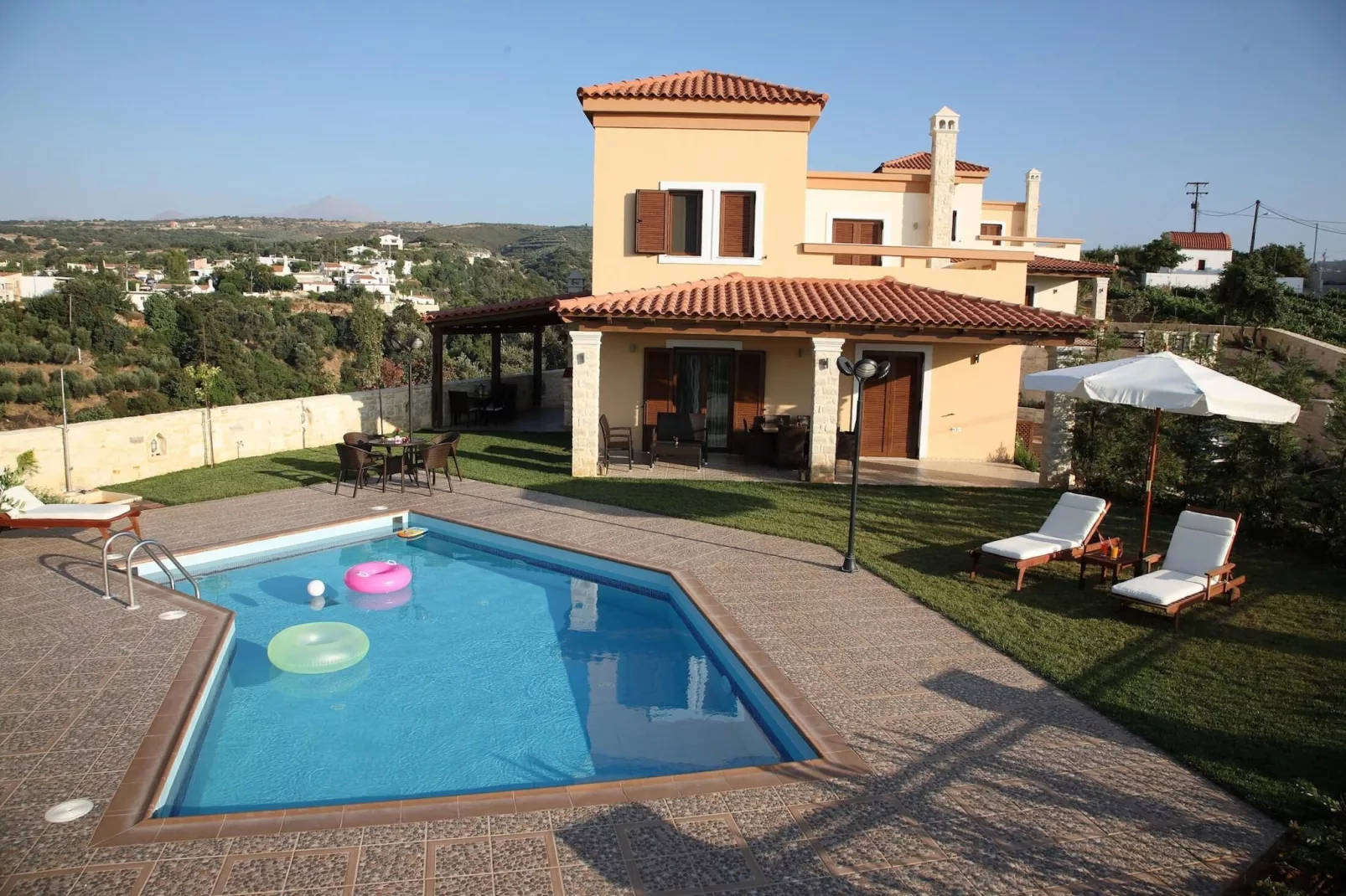 Agnanti Marina villa with private pool-Zwembad