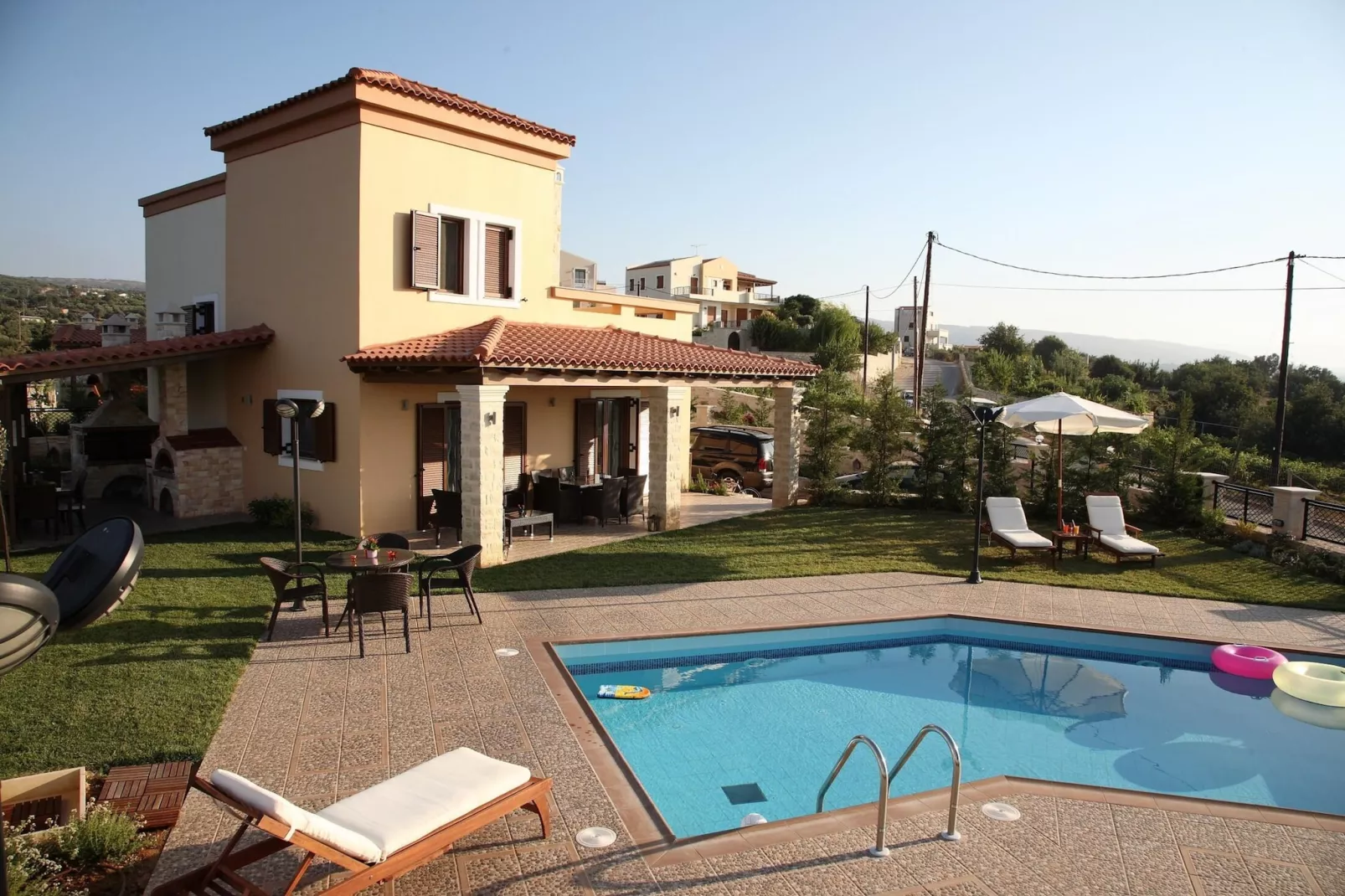Agnanti Marina villa with private pool-Buitenkant zomer