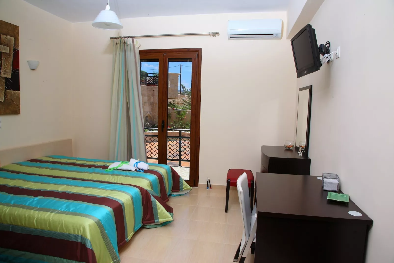 Agnanti Marina villa with private pool-Slaapkamer