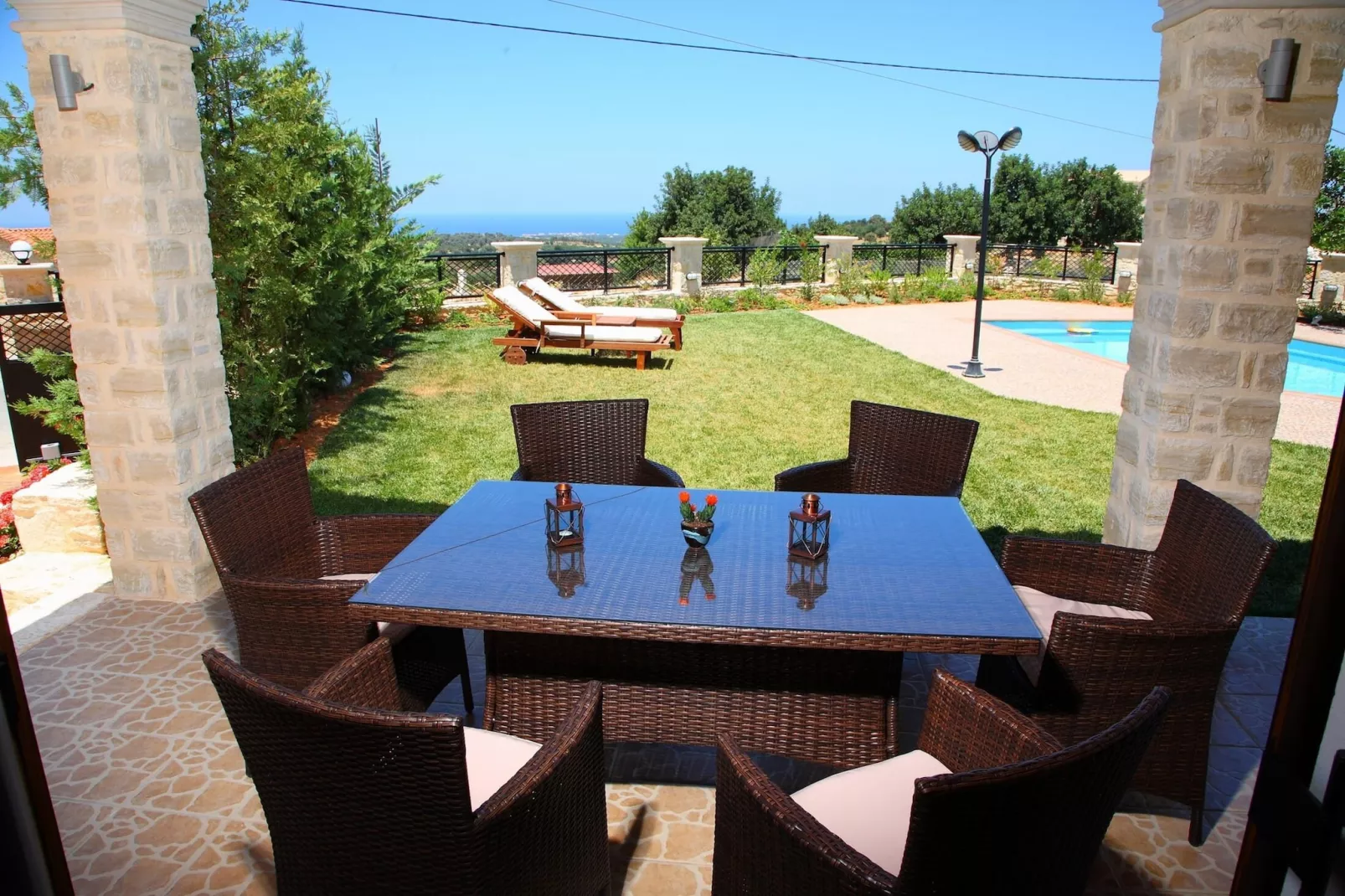 Agnanti Marina villa with private pool-Terrasbalkon