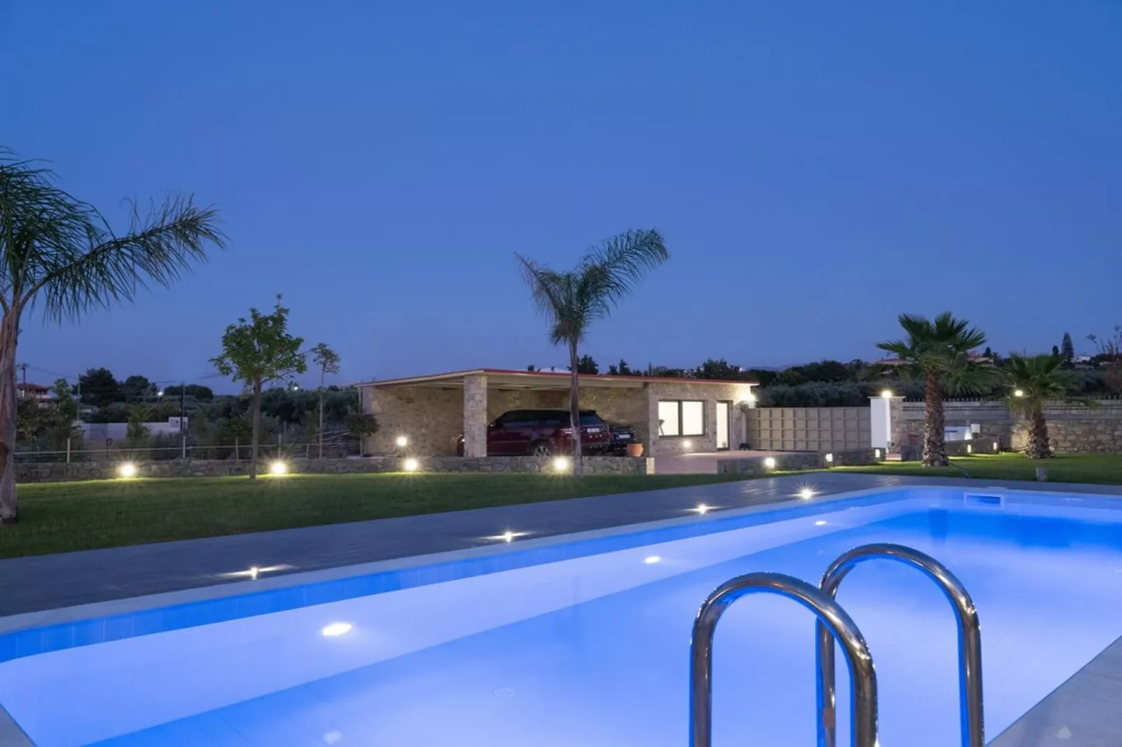 Villa David with private pool-Zwembad