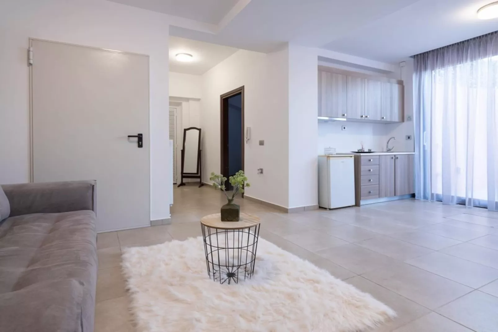 Villa David with private pool-Woonkamer