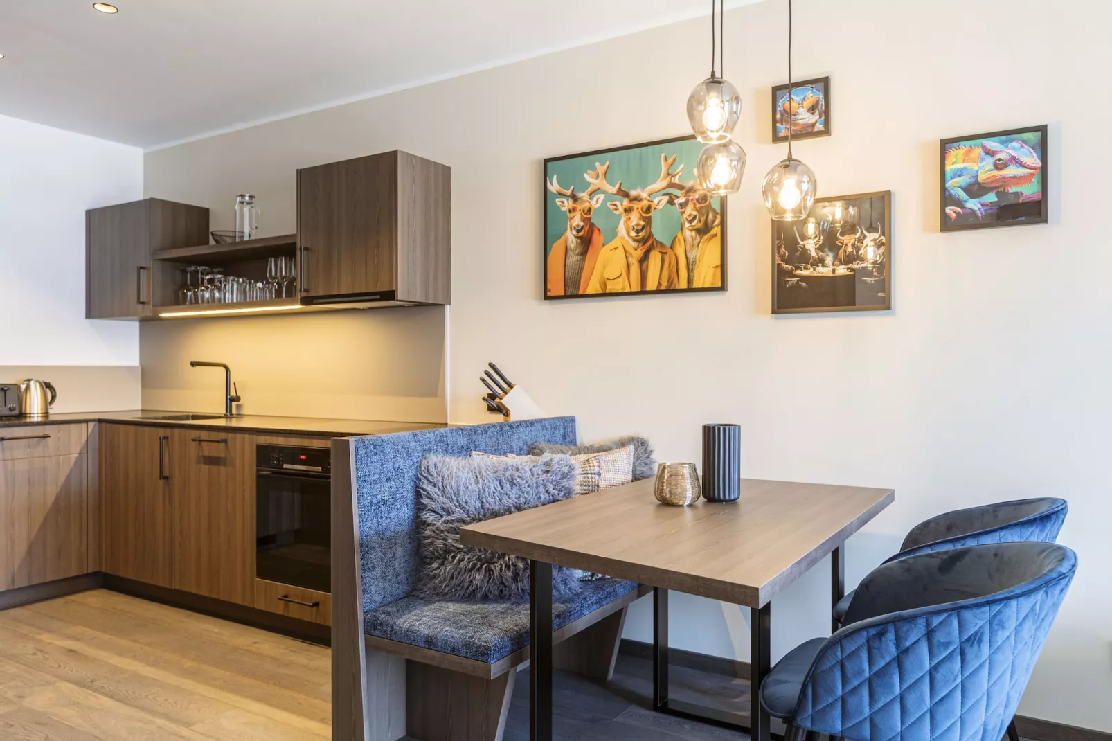 Brixental Suites 3-Eetkamer