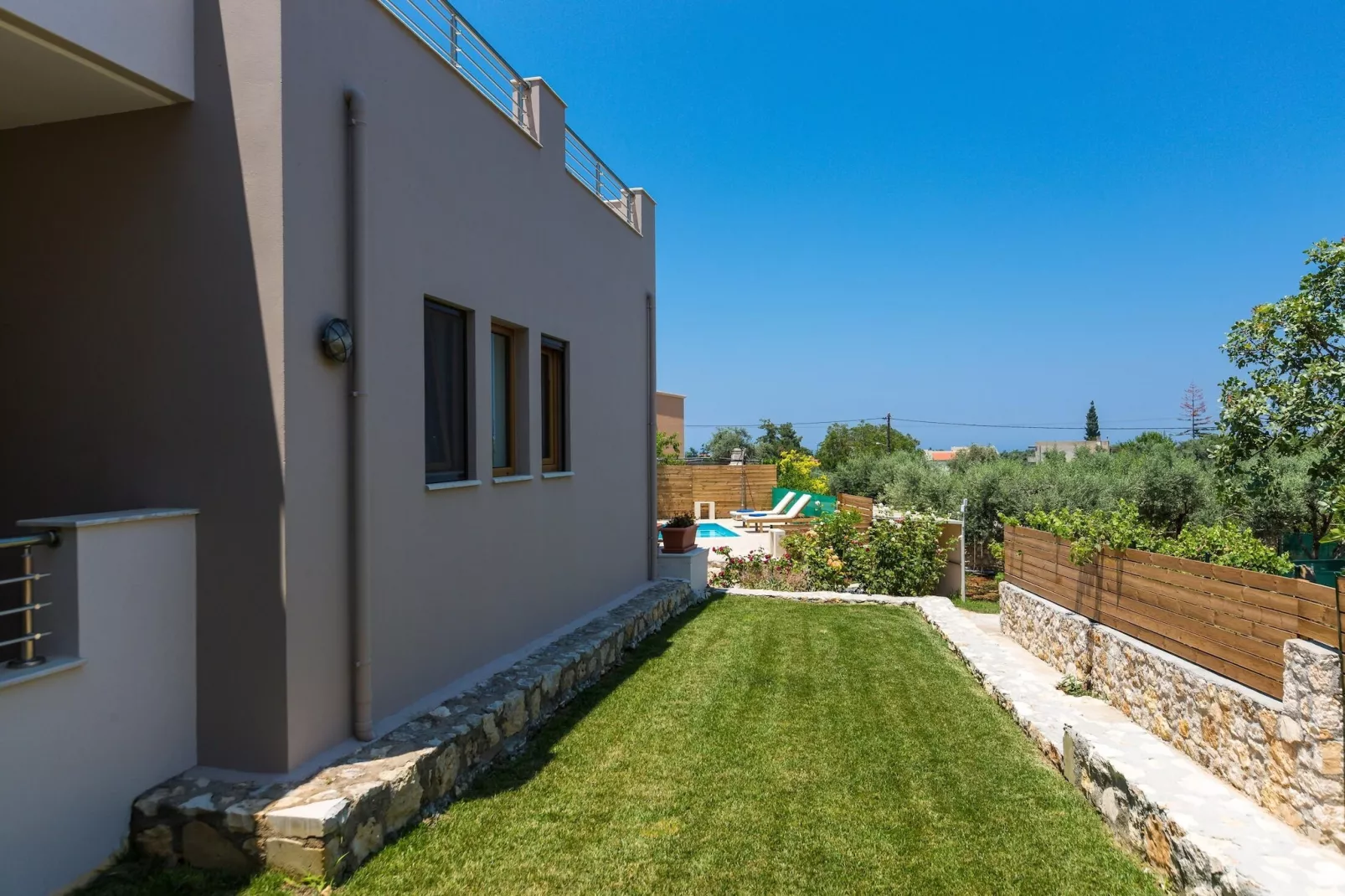 Villa Aspa in Prines-Tuinen zomer