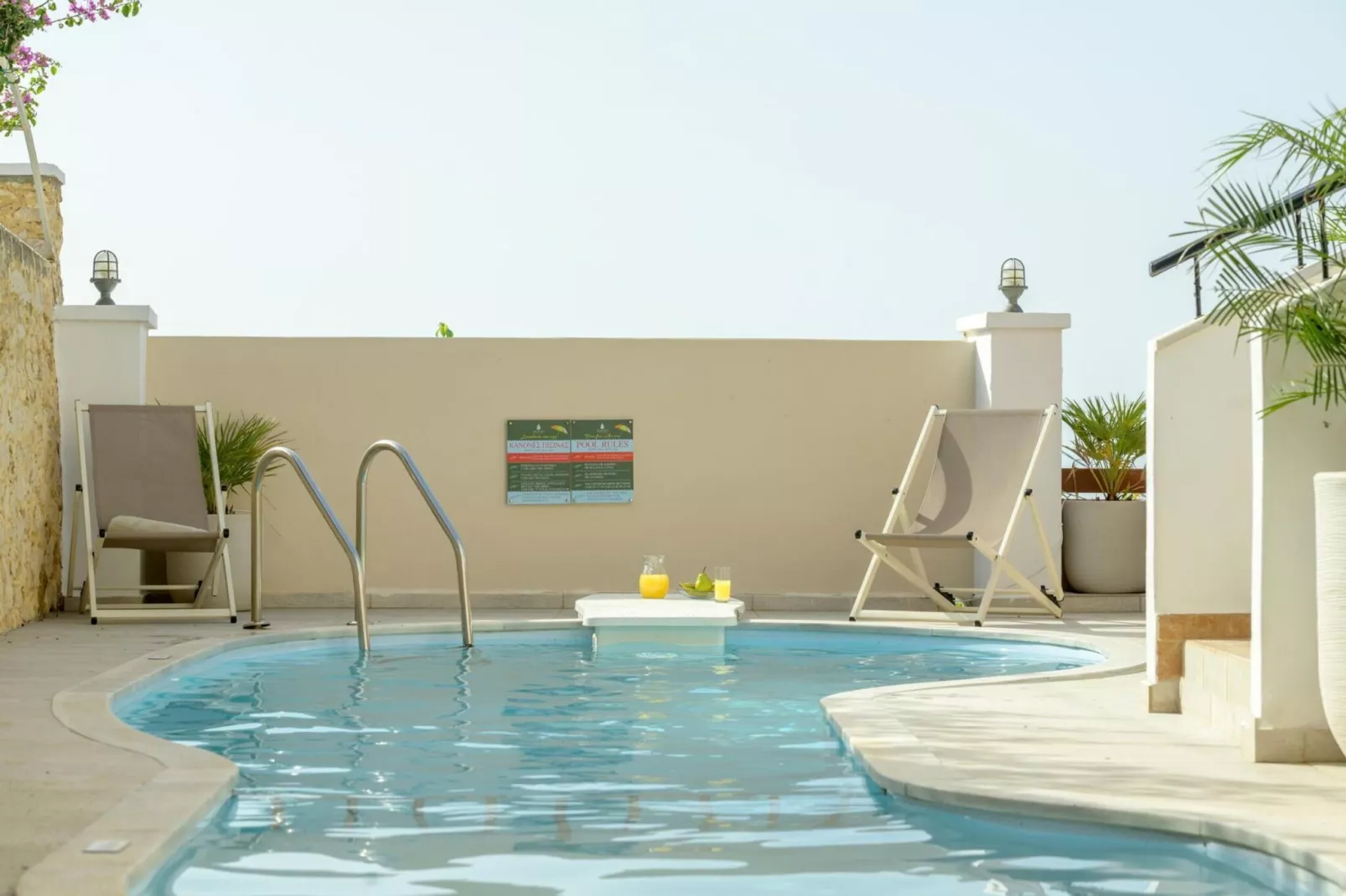 Villa Araucaria private pool Jacuzzi Seaview-Zwembad