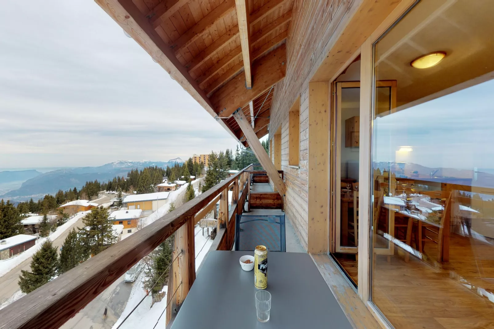 Vercors 2 040-FAMILLE & MONTAGNE appart. 6 pers-Terrasbalkon