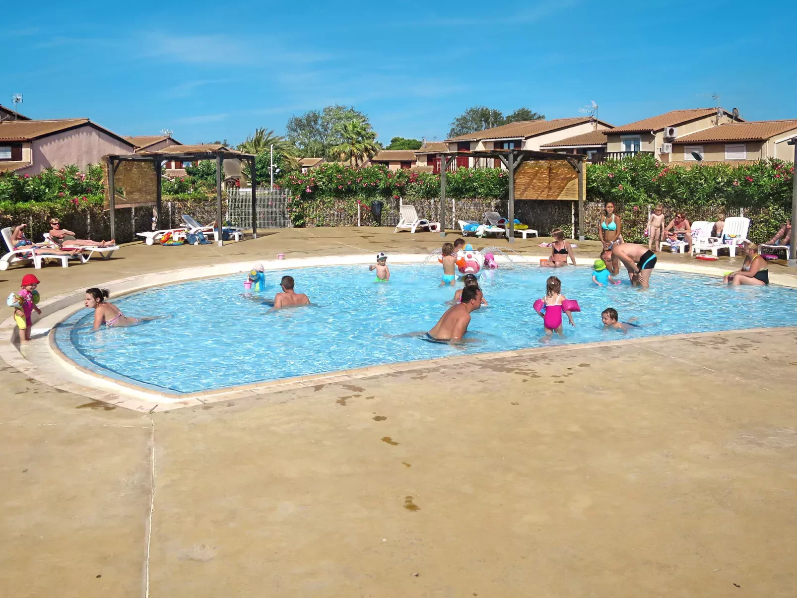 Domaine des Tamaris-Buiten